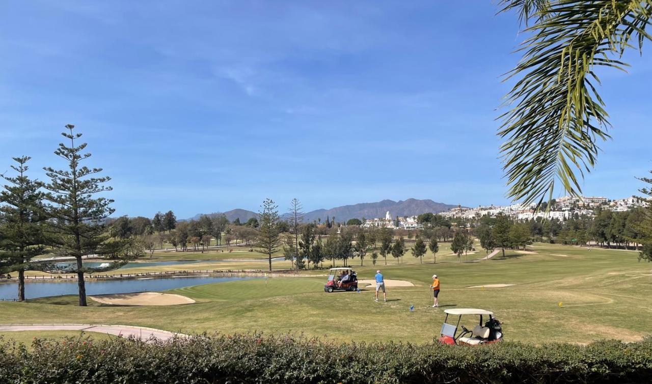 Sunset Apartment, Front Line Golf *
