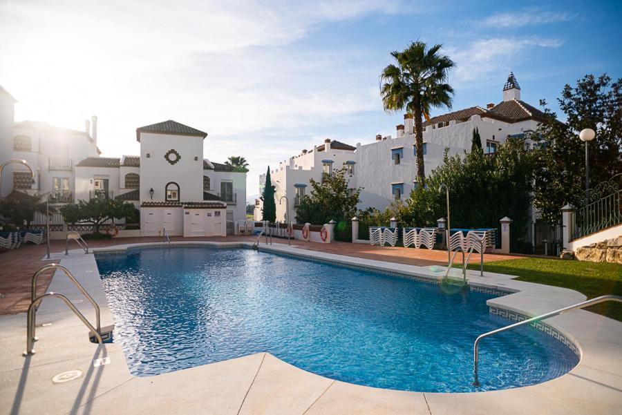 Sunset Apartment, Front Line Golf Apartamento